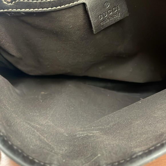 Vintage Gucci GG Supreme Monogram Small Crossbody Flap Bag serial #223666 - Picture 13 of 16